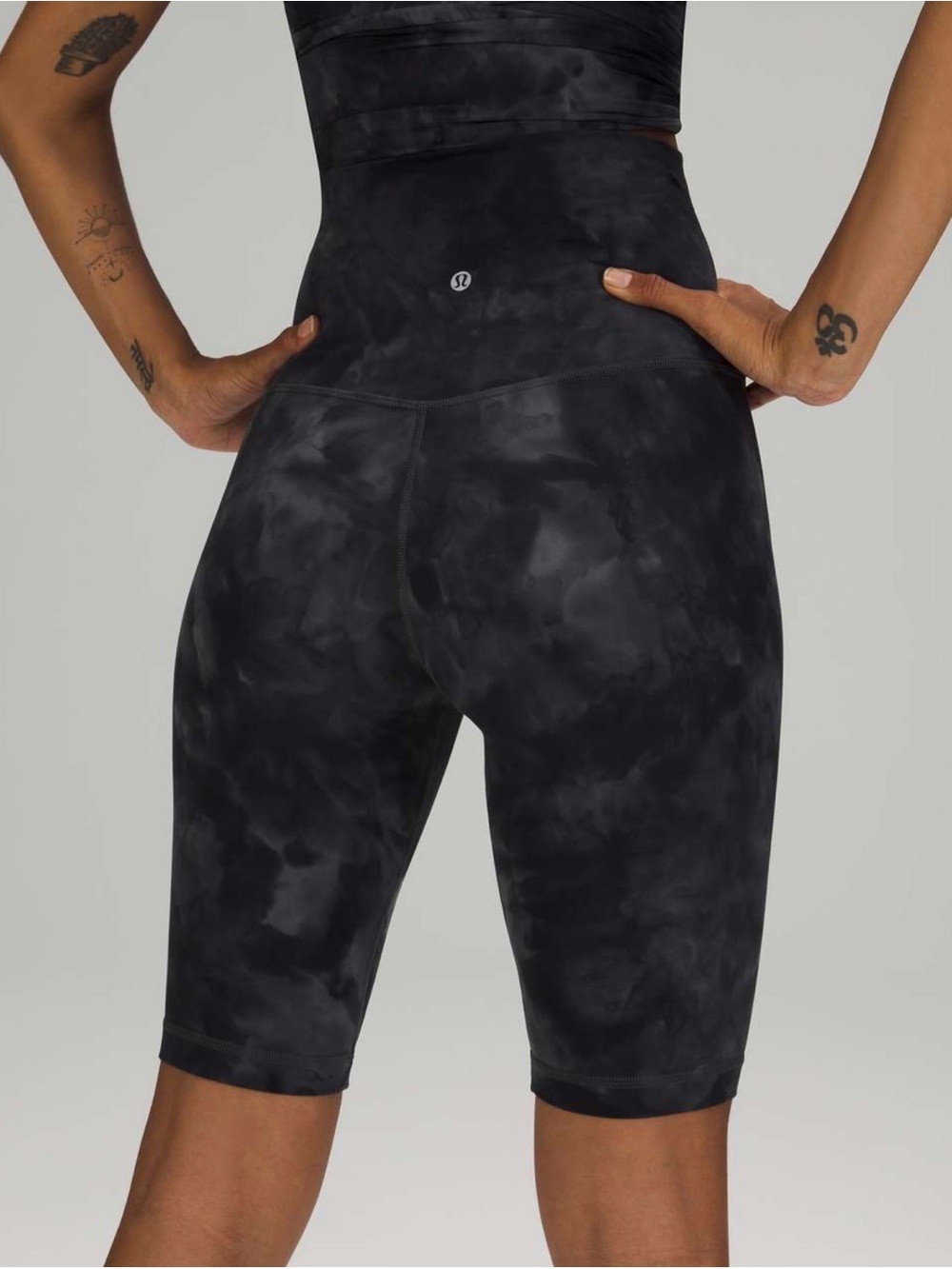 Lululemon - Align Super High Rise Short *10" - Picture 3 of 8